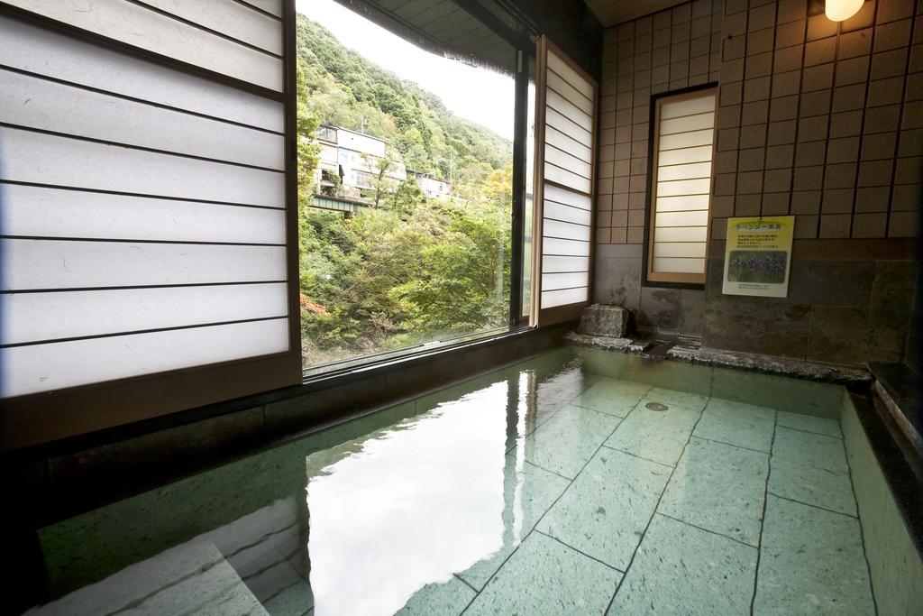 Minakami Hotel Juraku Экстерьер фото